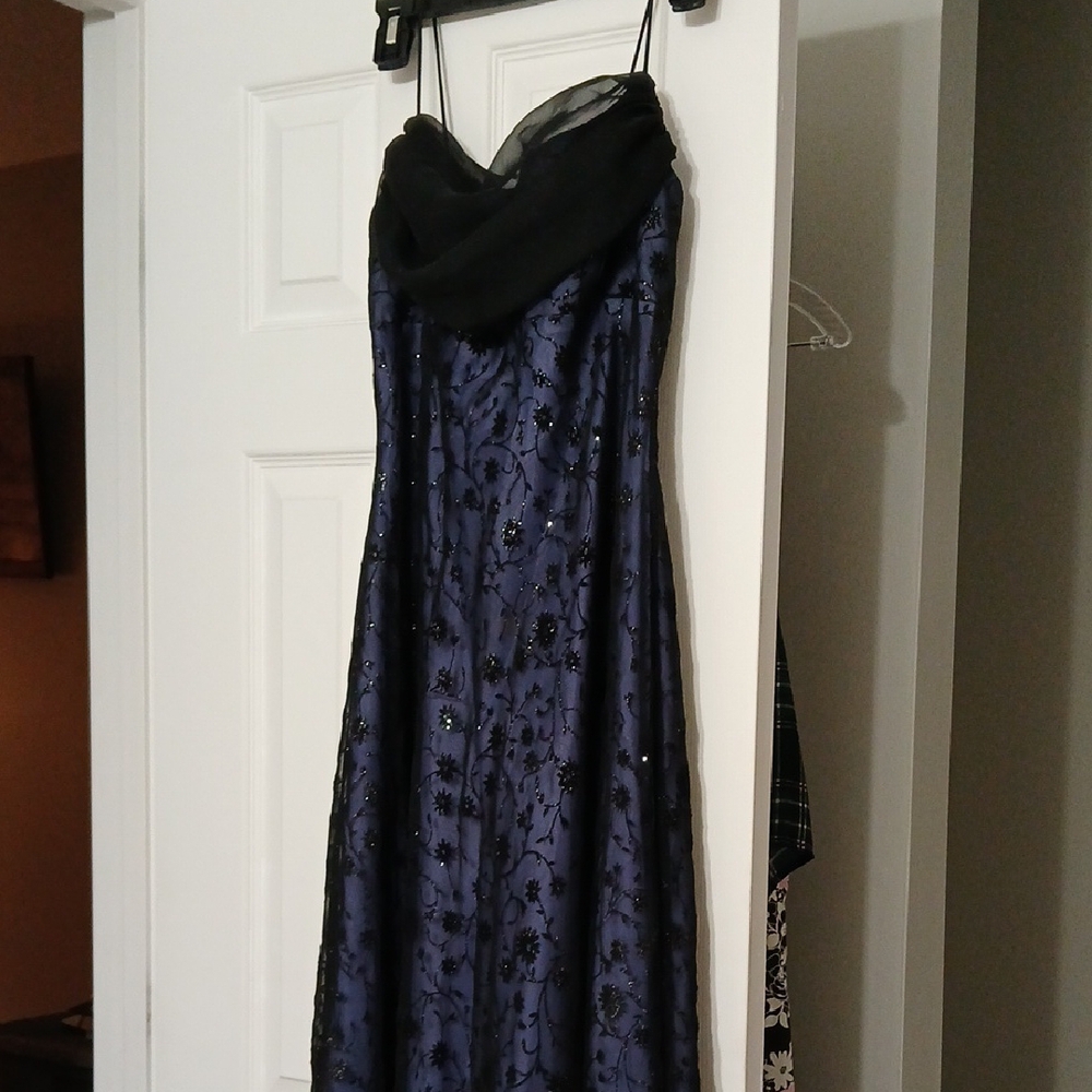Elegant Black and Blue Evening Dress